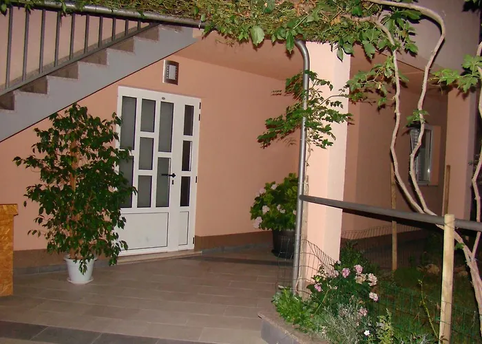 Apartment Ledic Krvavica