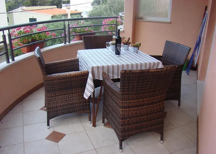 Apartment Ledic Krvavica